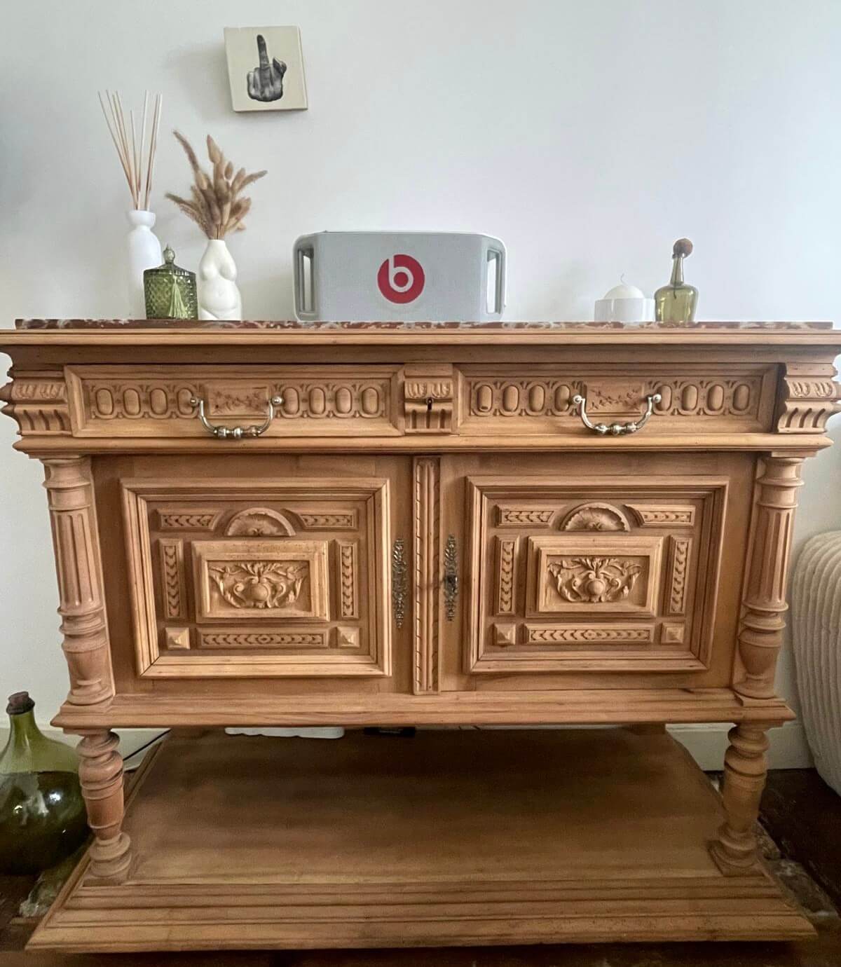 Restauration de meubles anciens